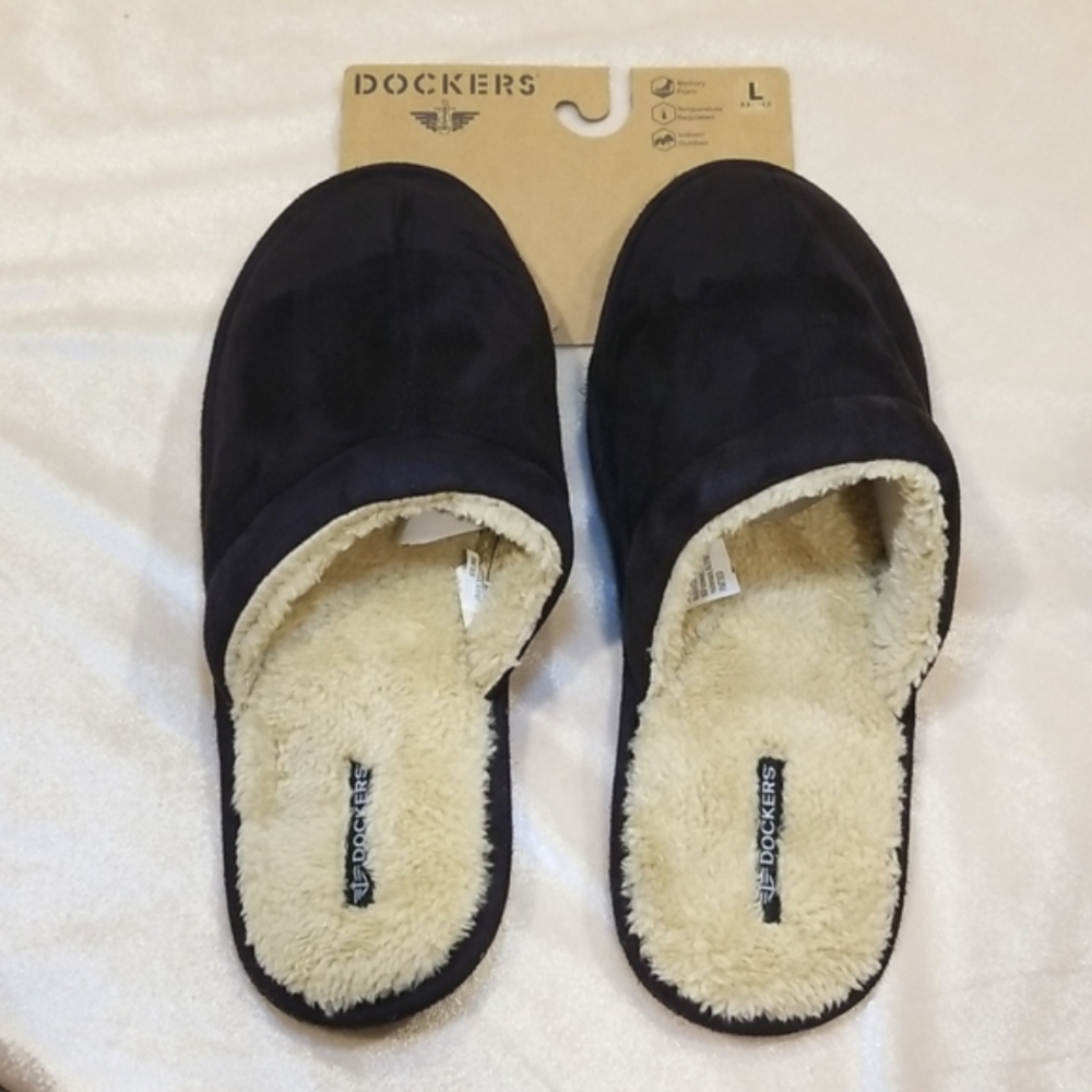 Memory foam slippers